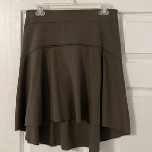 Olive green casual high low, elastic waist skirt.